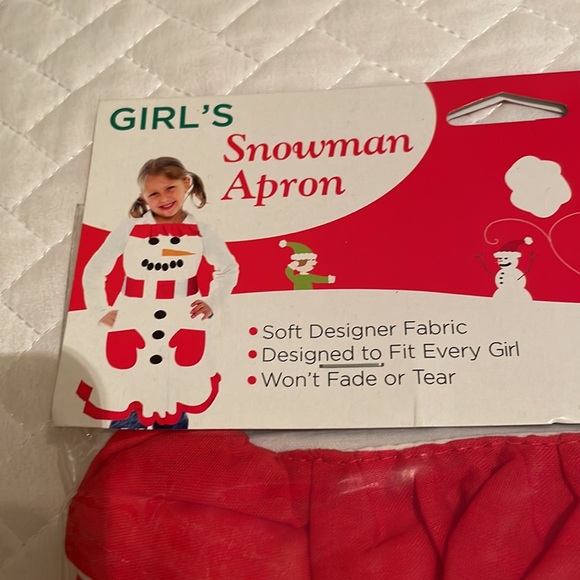NEW Perfect for baking, little girls snowman apron! - Picture 2 of 3